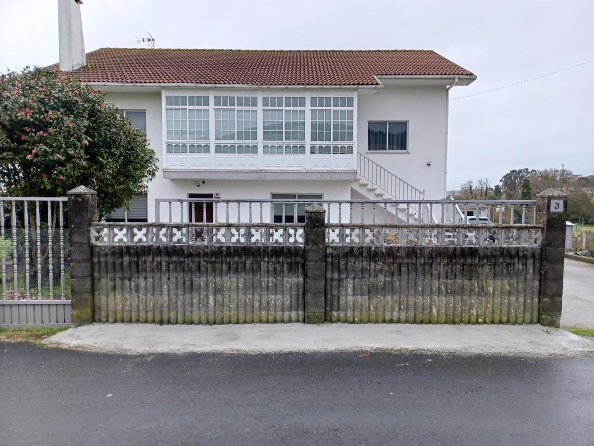 Acogedora Casa De Campo Neda Exterior foto
